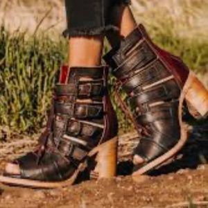 FREEBIRD BRAEDEN BLACK/BROWN SIZE 7